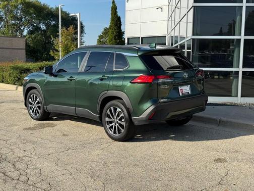 2023 Toyota Corolla Cross XLE