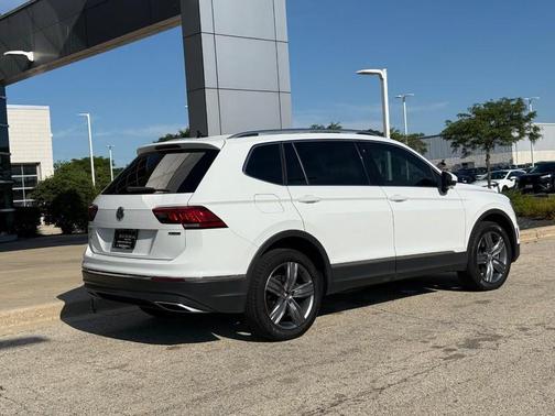 2020 Volkswagen Tiguan 2.0T SEL