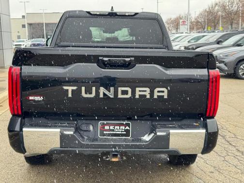 2022 Toyota Tundra SR5