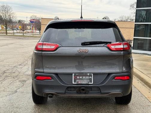 Granite Crystal Metallic Clearcoat 2017 Jeep Cherokee 75th Anniversary Edition 4x4