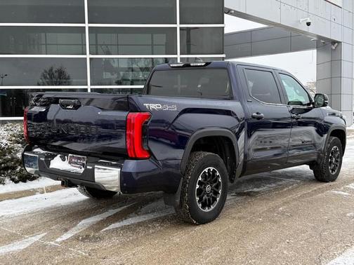 2022 Toyota Tundra SR5