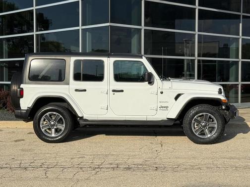 2020 Jeep Wrangler Unlimited Sahara