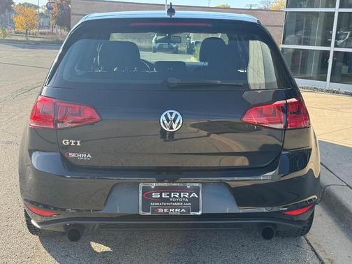 2016 Volkswagen Golf GTI 2.0T S 4-Door