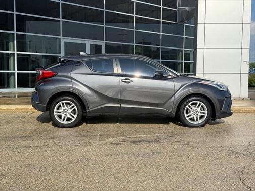 2021 Toyota C-HR LE