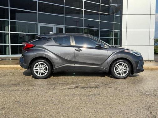 2021 Toyota C-HR LE