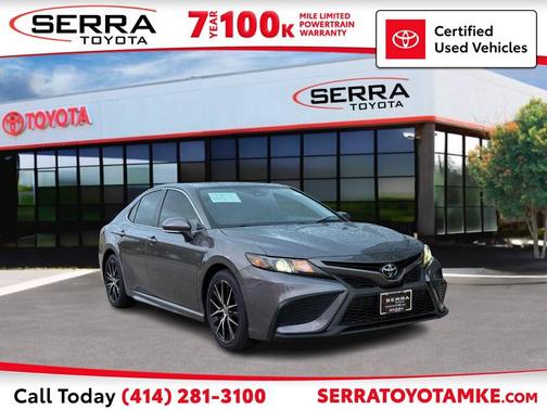 2022 Toyota Camry SE