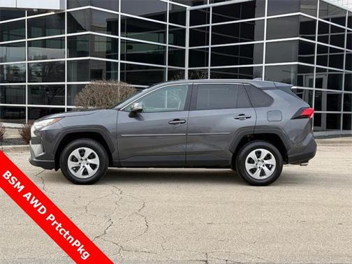 2023 Toyota RAV4 LE