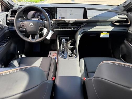 2026 Toyota Crown Platinum