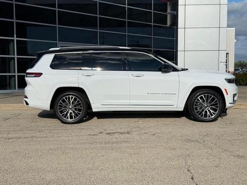 2023 Jeep Grand Cherokee L Summit Reserve
