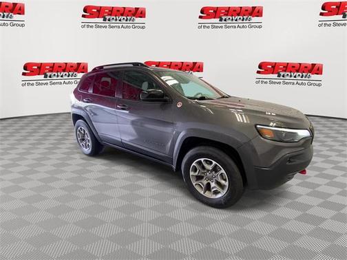 2022 Jeep Cherokee Trailhawk