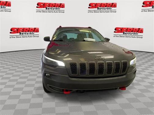 2022 Jeep Cherokee Trailhawk