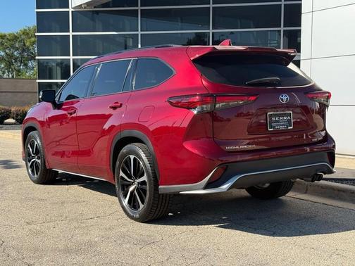 2021 Toyota Highlander XSE