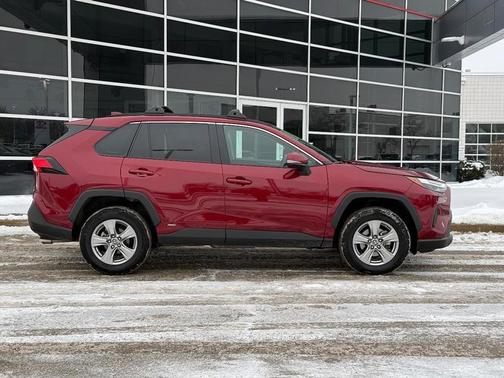 2024 Toyota RAV4 Hybrid LE