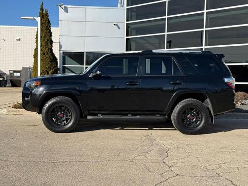 2024 Toyota 4Runner SR5 Premium