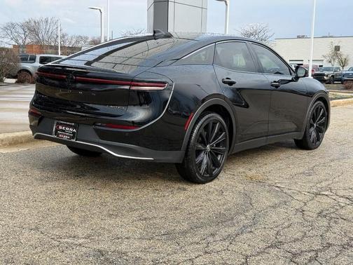 Black 2025 Toyota Crown AWD (Natl)