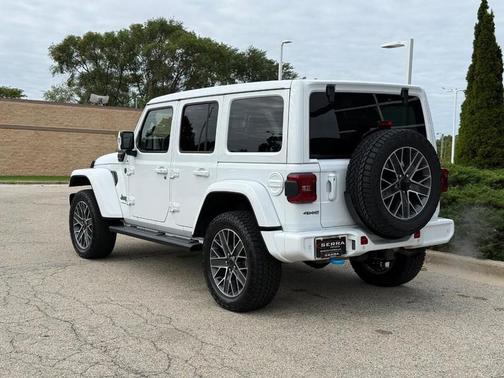 Bright White Clearcoat 2024 Jeep Wrangler 4xe High Altitude