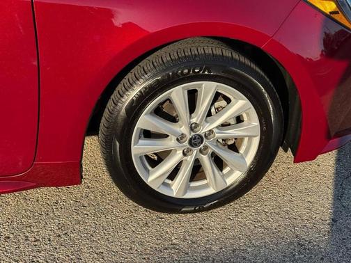 Ruby Flare Pearl 2026 Toyota Corolla LE