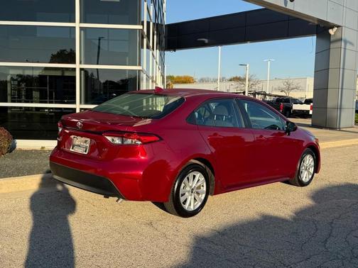 Ruby Flare Pearl 2026 Toyota Corolla LE