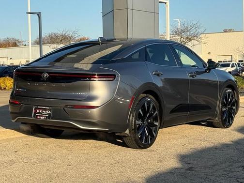 2024 Toyota Crown Platinum