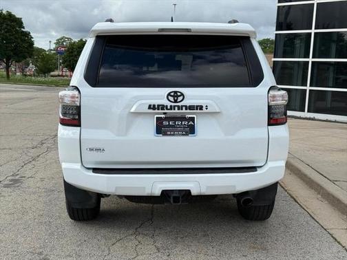 2022 Toyota 4Runner SR5 Premium