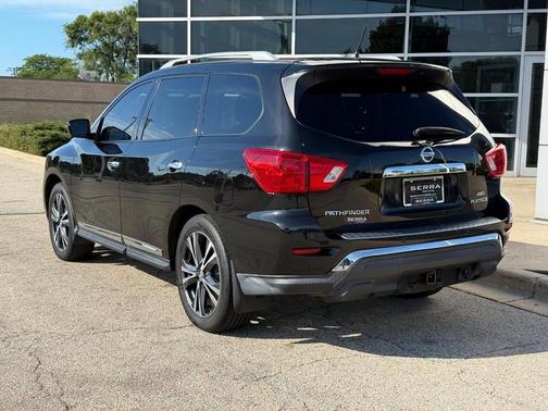 2018 Nissan Pathfinder Platinum