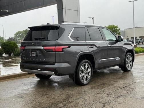 2025 Toyota Sequoia Base