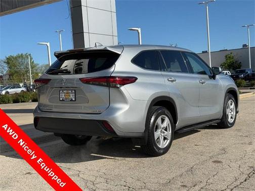 2021 Toyota Highlander LE