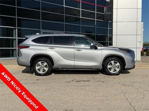 2021 Toyota Highlander LE