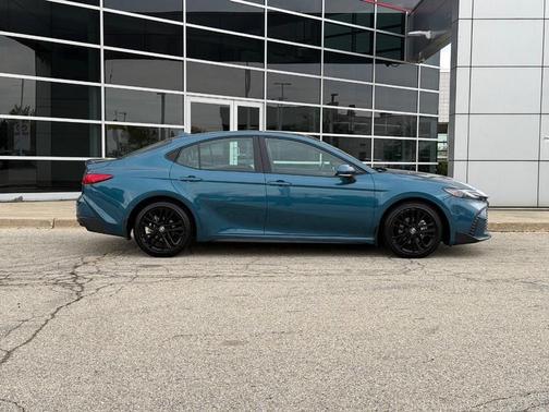 Ocean 2026 Toyota Camry SE