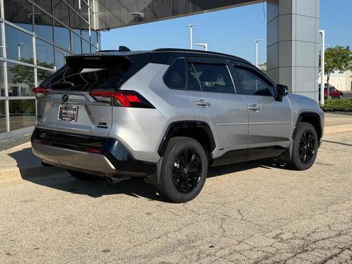 2023 Toyota RAV4 Hybrid SE