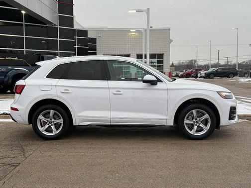 2021 Audi Q5 45 Premium