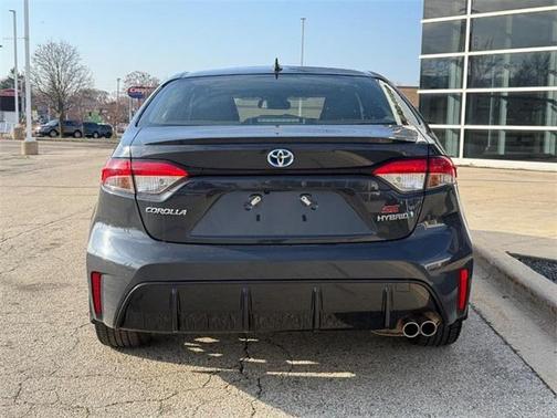 2023 Toyota Corolla Hybrid SE