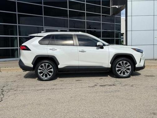 2022 Toyota RAV4 Limited
