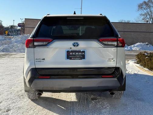 2020 Toyota RAV4 Hybrid SE