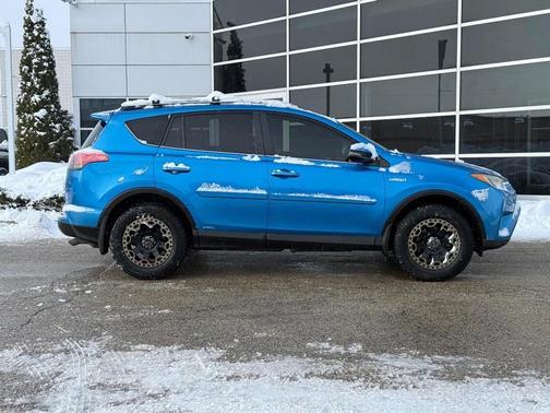 2018 Toyota RAV4 Hybrid XLE