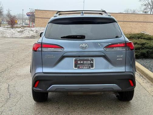 2024 Toyota Corolla Cross XLE