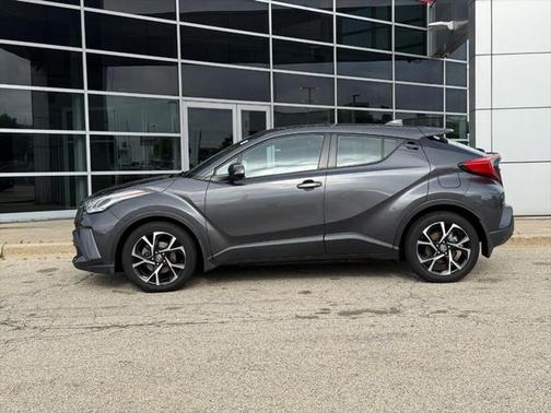 2021 Toyota C-HR XLE
