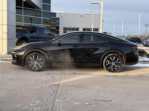 2024 Toyota Crown XLE