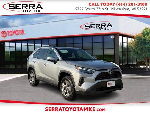 2022 Toyota RAV4 XLE
