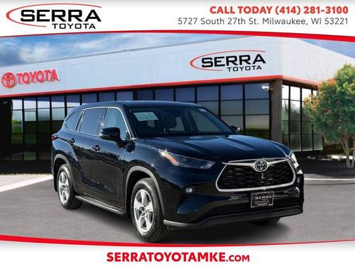 2022 Toyota Highlander LE