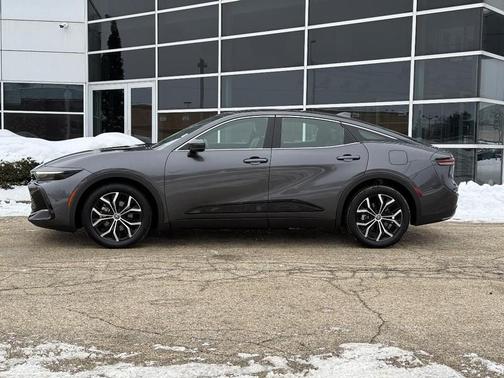 2023 Toyota Crown XLE