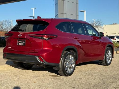 2023 Toyota Highlander Limited