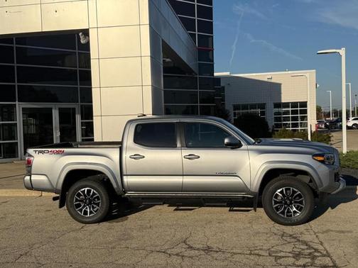 2021 Toyota Tacoma TRD Sport