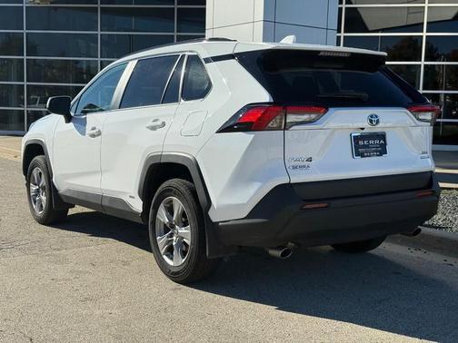 2024 Toyota RAV4 Hybrid XLE