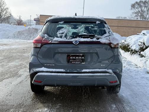2021 Nissan Kicks SV