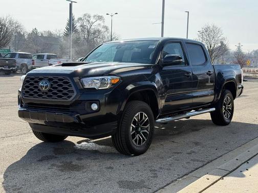 2022 Toyota Tacoma TRD Off Road