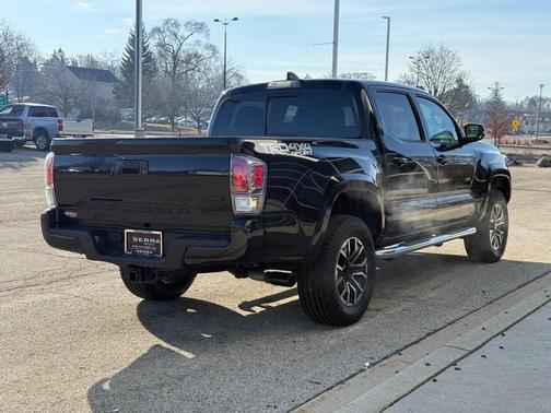 2022 Toyota Tacoma TRD Off Road