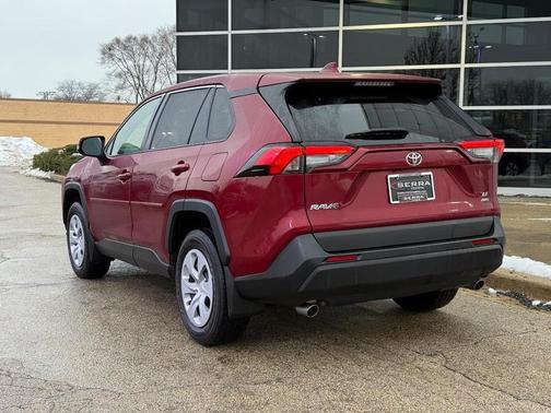 2024 Toyota RAV4 LE