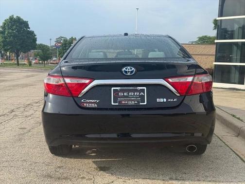 2017 Toyota Camry Hybrid XLE