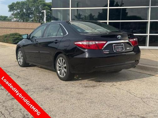 2017 Toyota Camry Hybrid XLE
